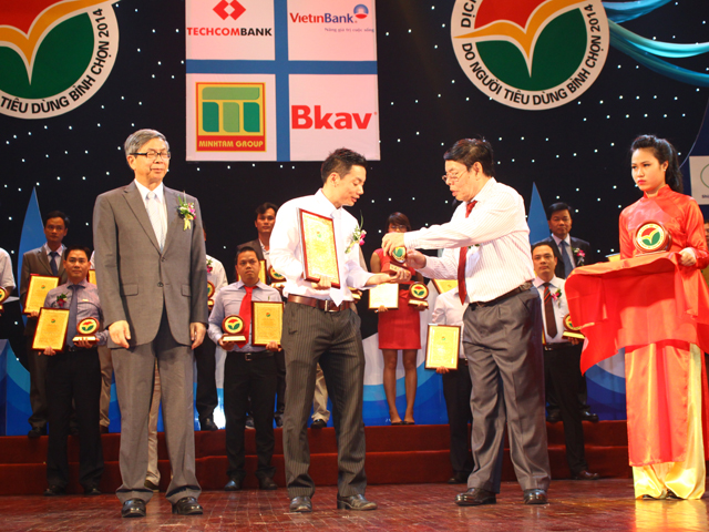 Bkav được vinh danh Top 10 Hàng Việt tốt - Dịch vụ hoàn hảo – Tháng 07/2014
